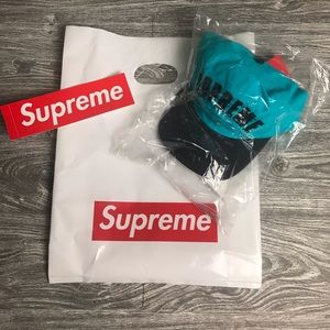 (NWT) Men’s SUPREME X NORTH FACE Gore-Tex Aqua Hat